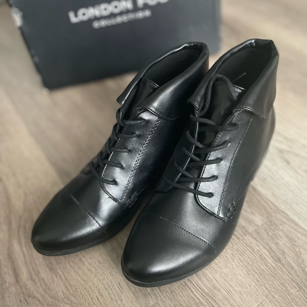 NWT London Fog Crissy Booties